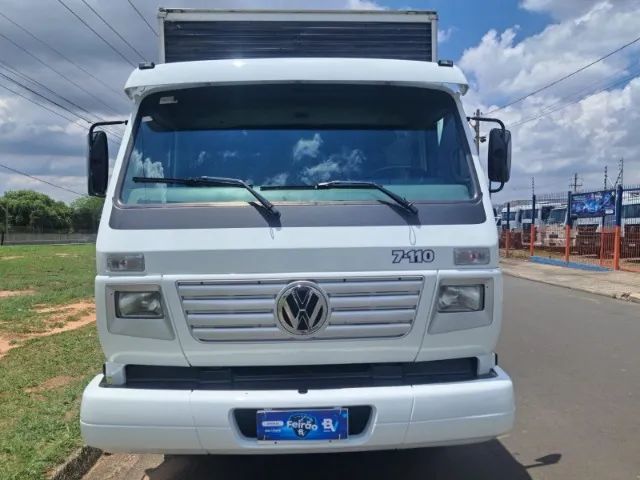 VW 7.110 Baú Carga Seca/Plataforma - (2004) - Foto 2