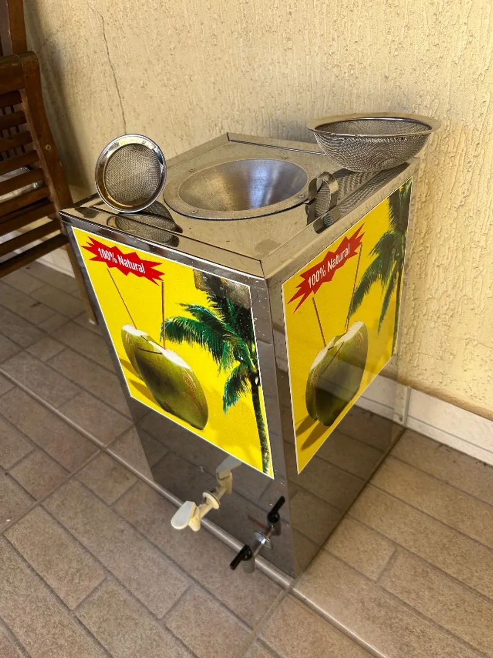 Maquina Gela Coco - Água de coco - Foto 2