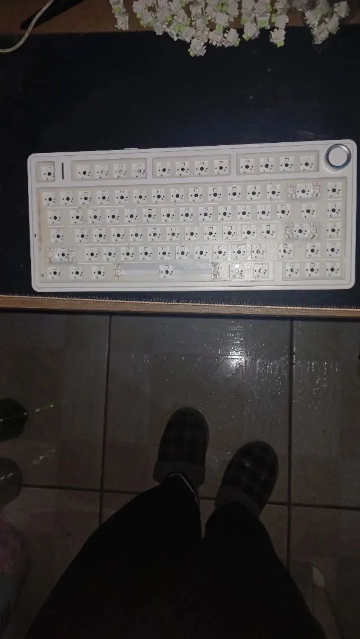 75% Mechanical Keyboard Case with Knob - Ideal for Reusing Parts64197819507713120