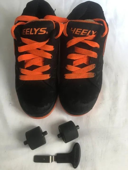 Tênis Heelys  Laranja/Preto -