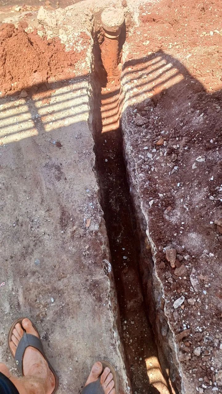 Fossa e ligação para esgoto  - Foto 4