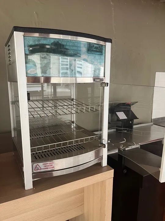 Estufa de salgados Titã com abertura frontal 