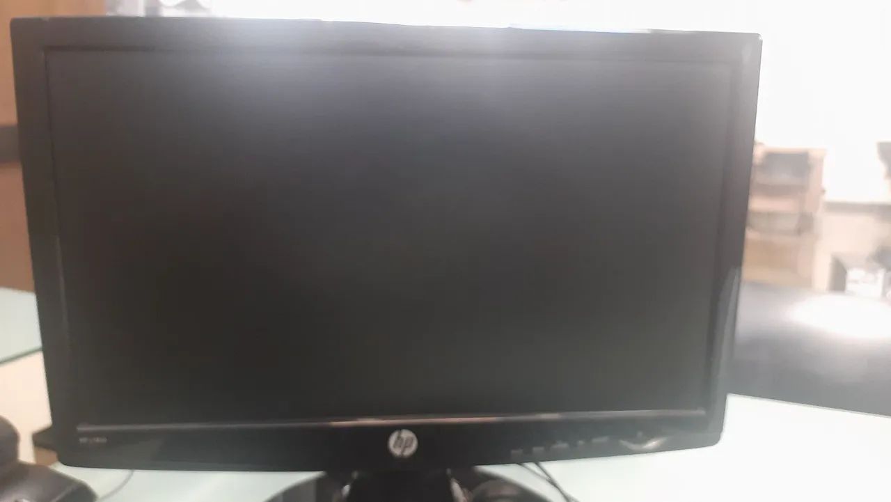 LCD Monitor with 18.5" Widescreen Display and FUN Special Features64396507171457121