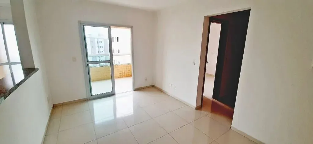 Imóvel para venda com 65 metros quadrados com 2 quartos em Guilhermina - Praia Grande - SP