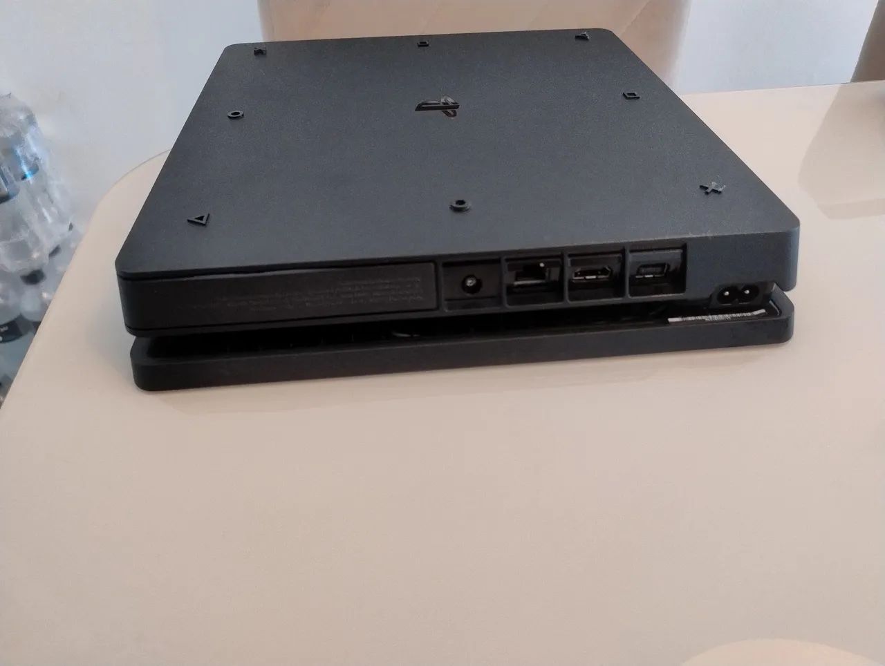 PS4 de 1 TB em Ótima Estado  - Foto 2