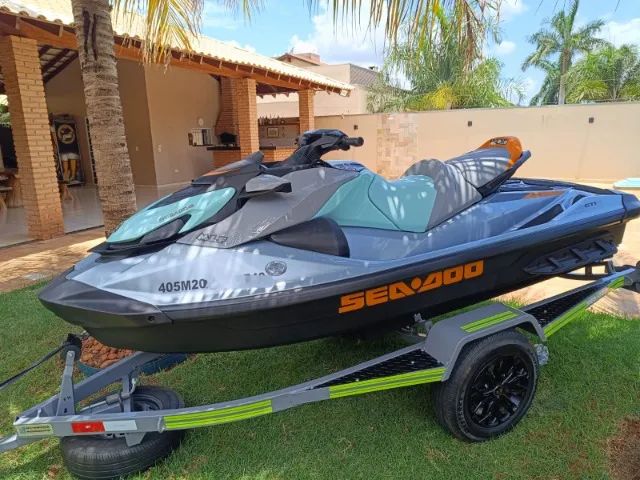 JET SKY SEADOO GTI 130 SE COM SOM