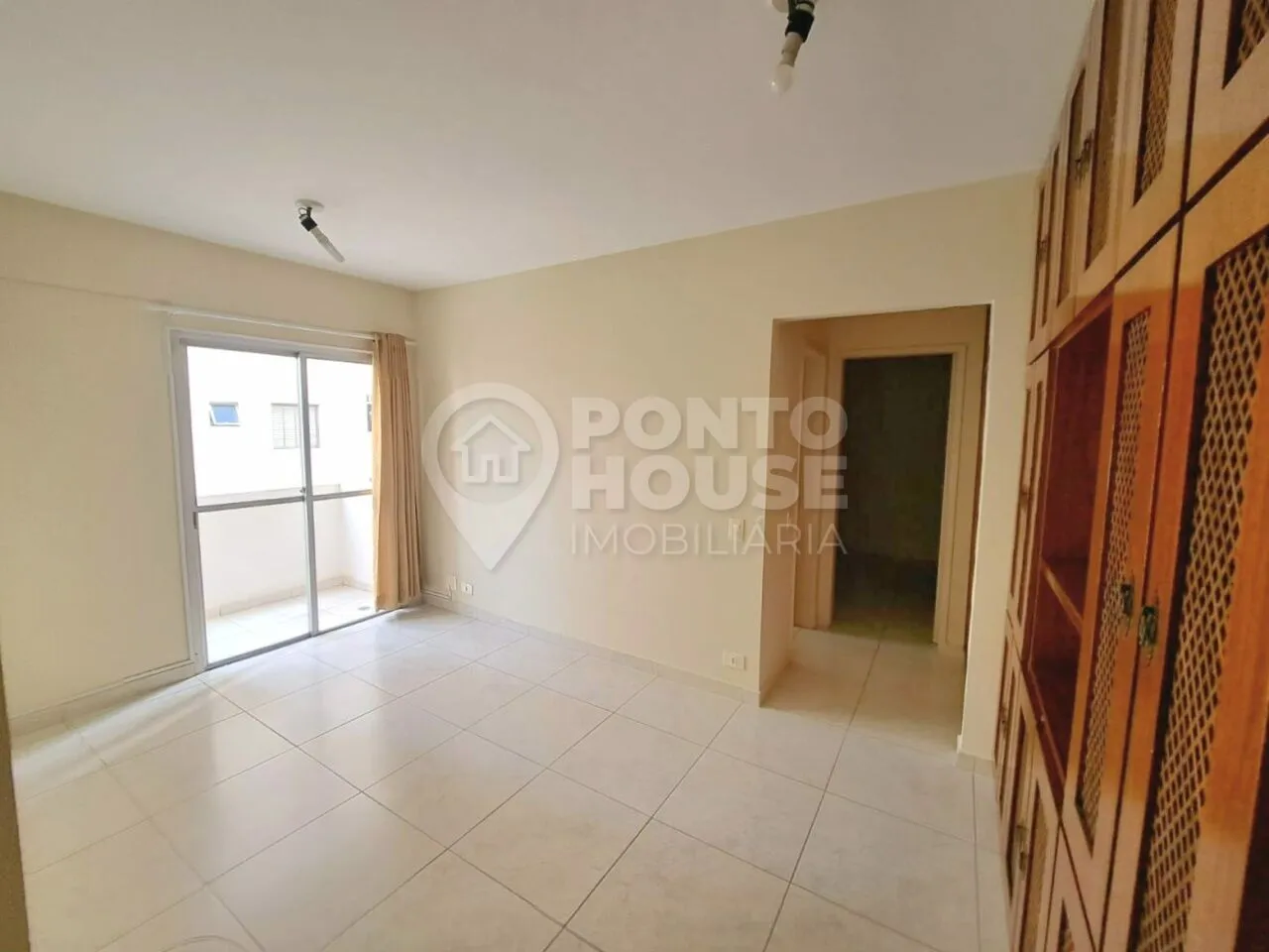 Apartamento para locação próximo ao Metrô Saúde com 1 dormitório e 1 vaga