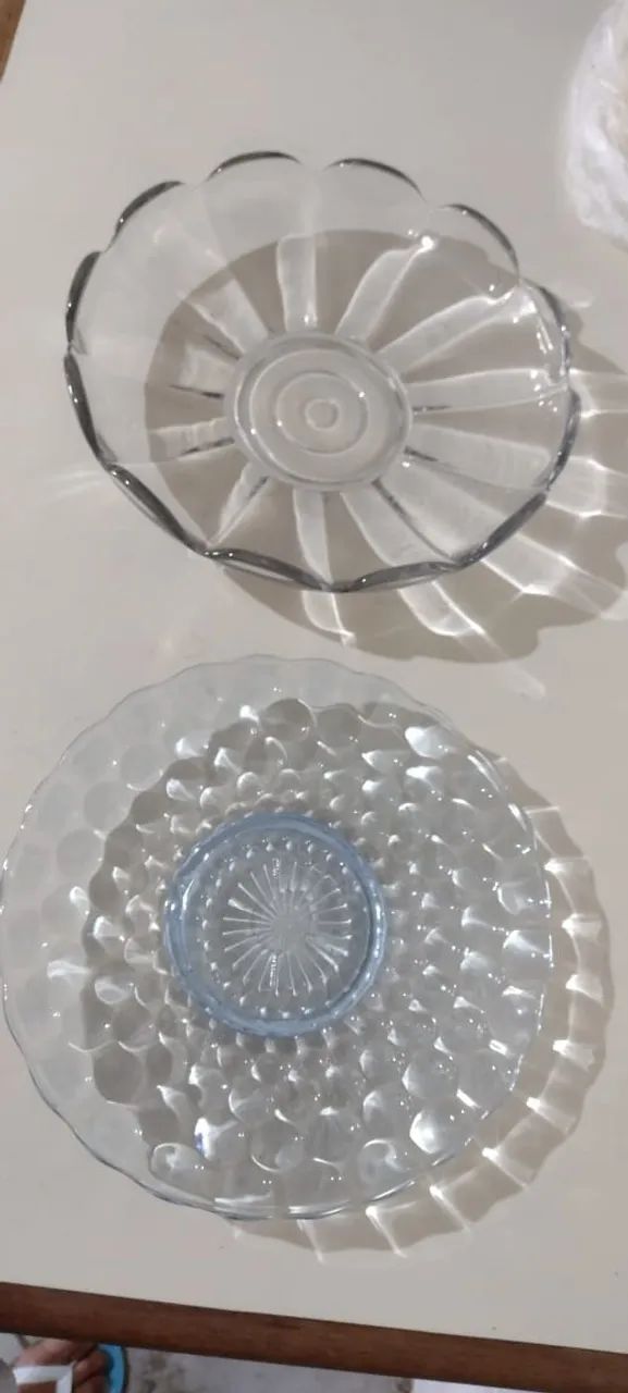 2 Pratos de Vidro para Tortas