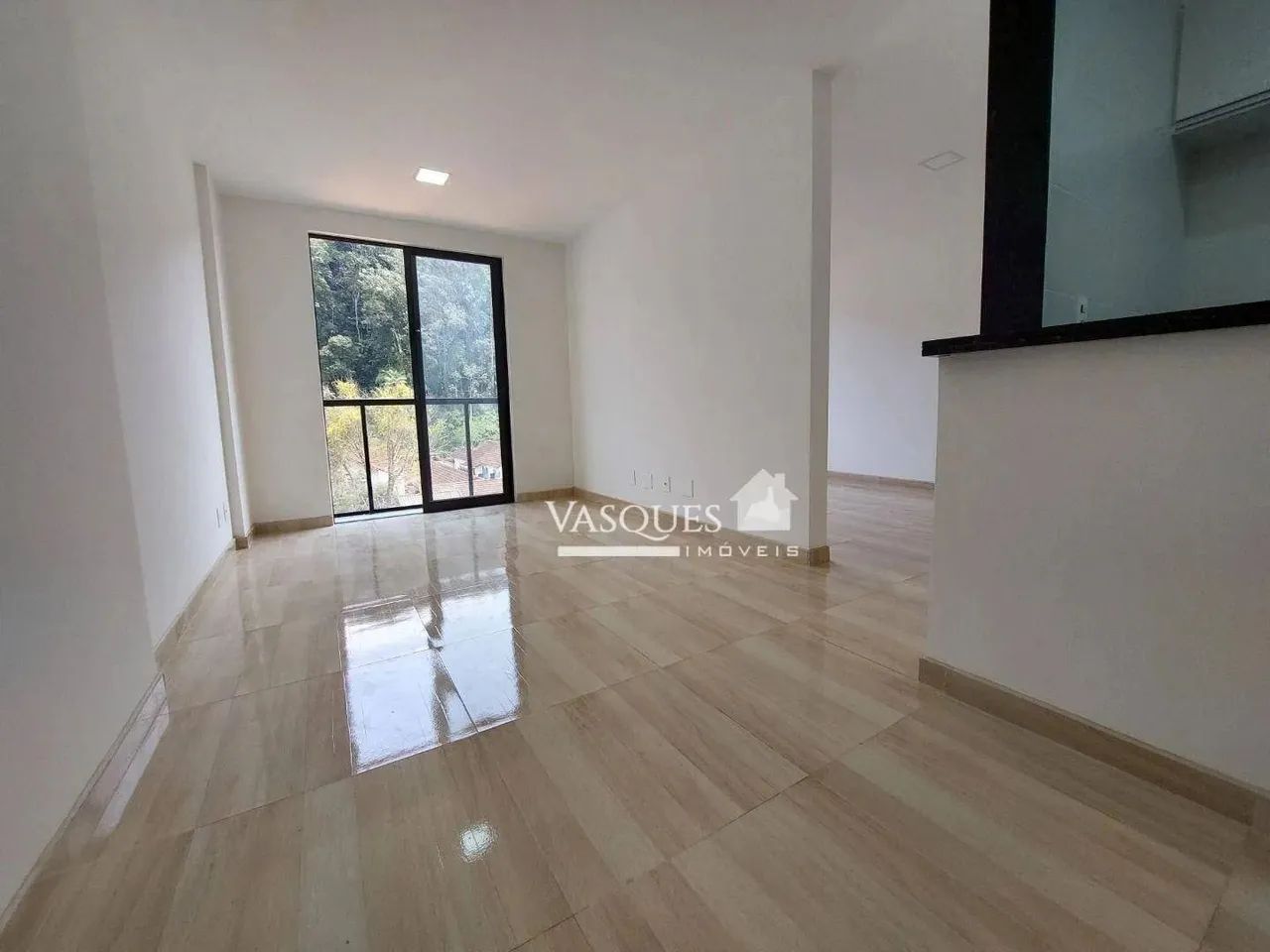 Apartamento com 1 dormitório para alugar, 40 m² por R$ 2.100,00/mês - Alto - Teresópolis/R - Foto 2