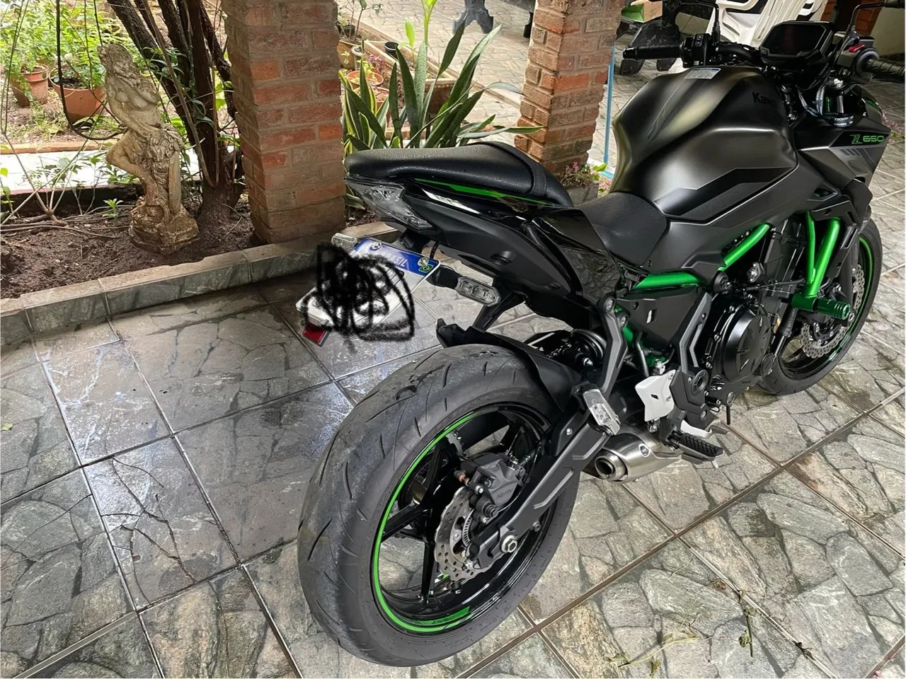 Kawasaki Z650 - 2024 Impecável - Foto 6