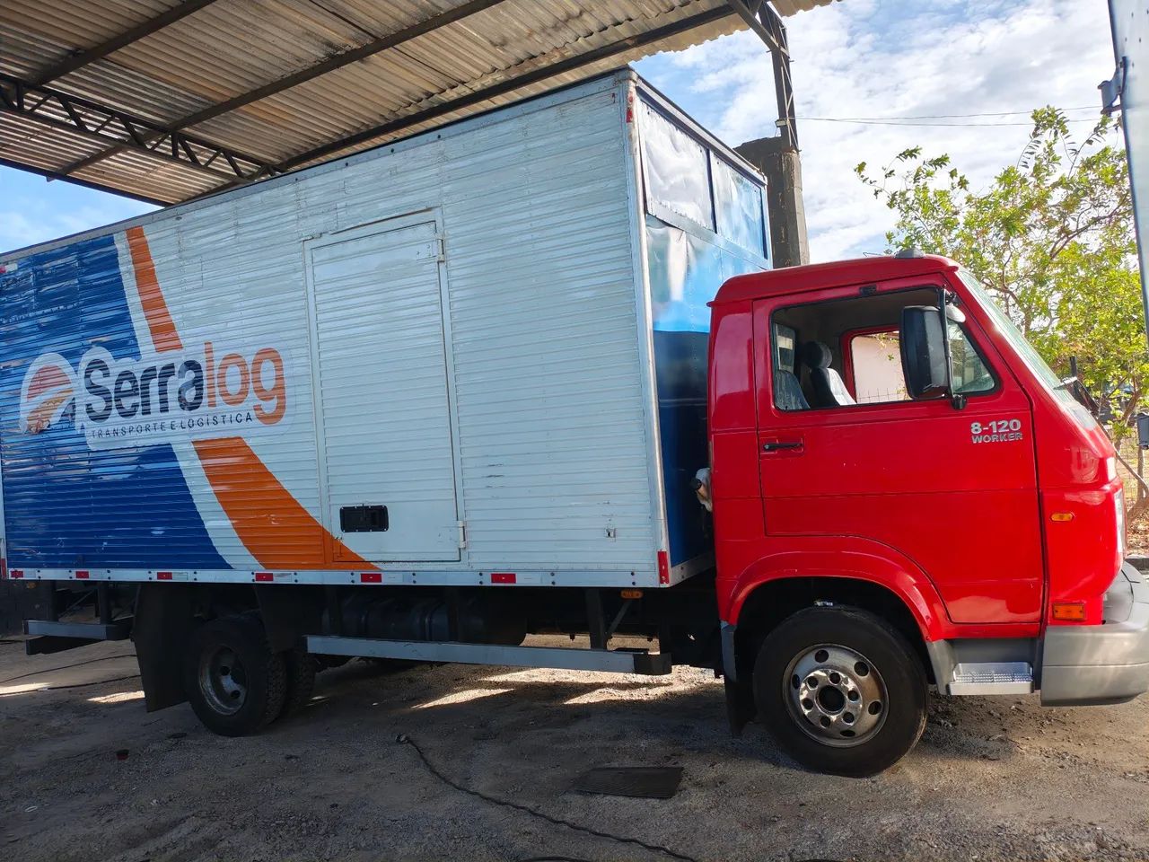 Volks 8-120 Motor MWM série 10 2006 - Foto 4