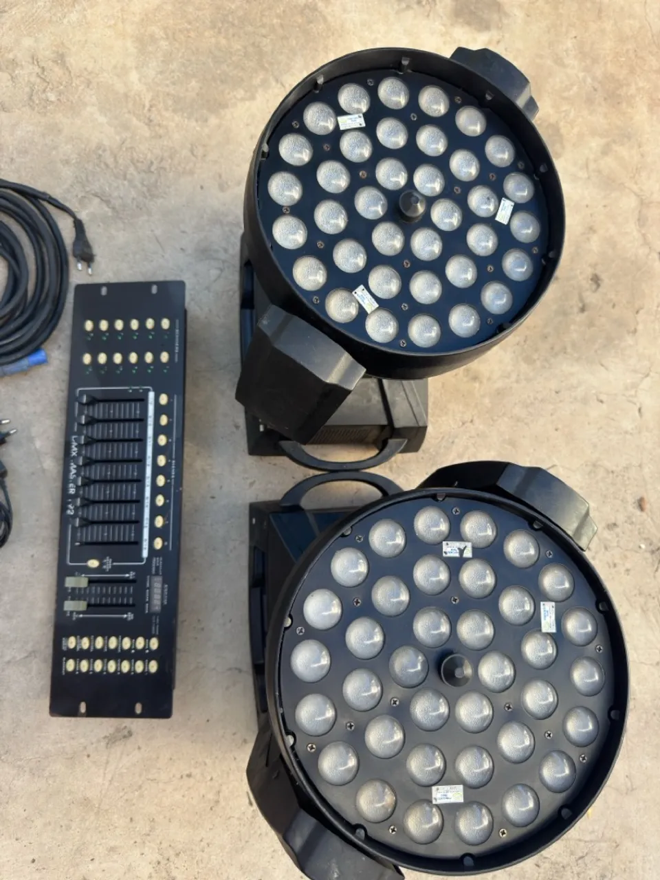 Iluminação para eventos - Par LED + Mesa DMX
