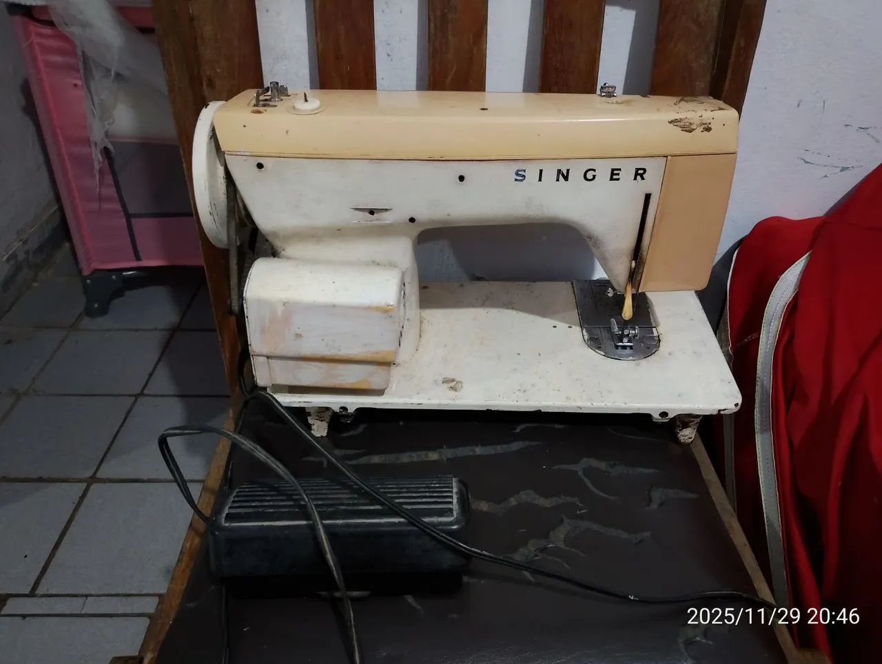 Sewing machine64573481306498123
