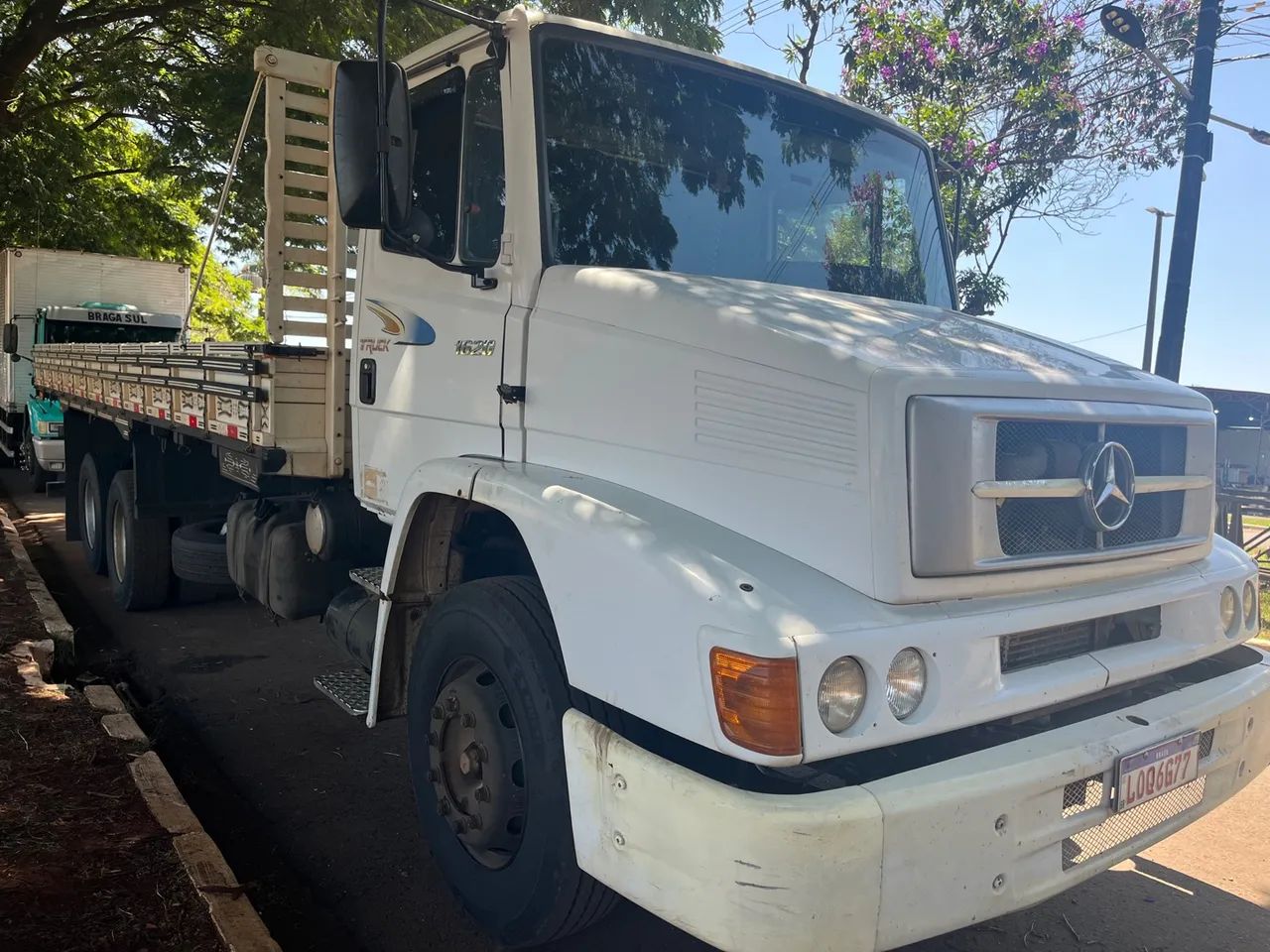 Mb 1620 2004 - Foto 4