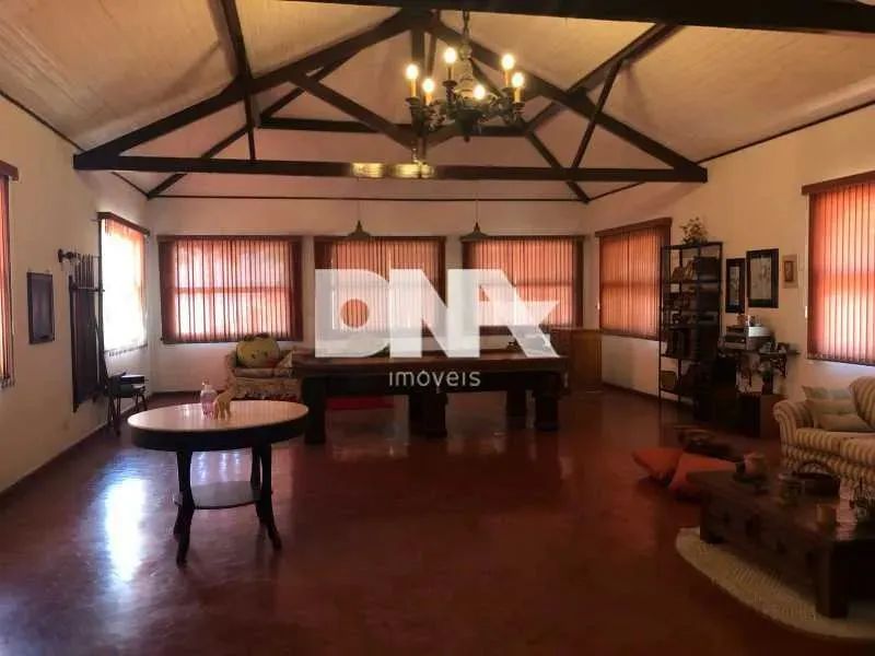 Casa de rua : Triplex / Residencial / Urca - Foto 2