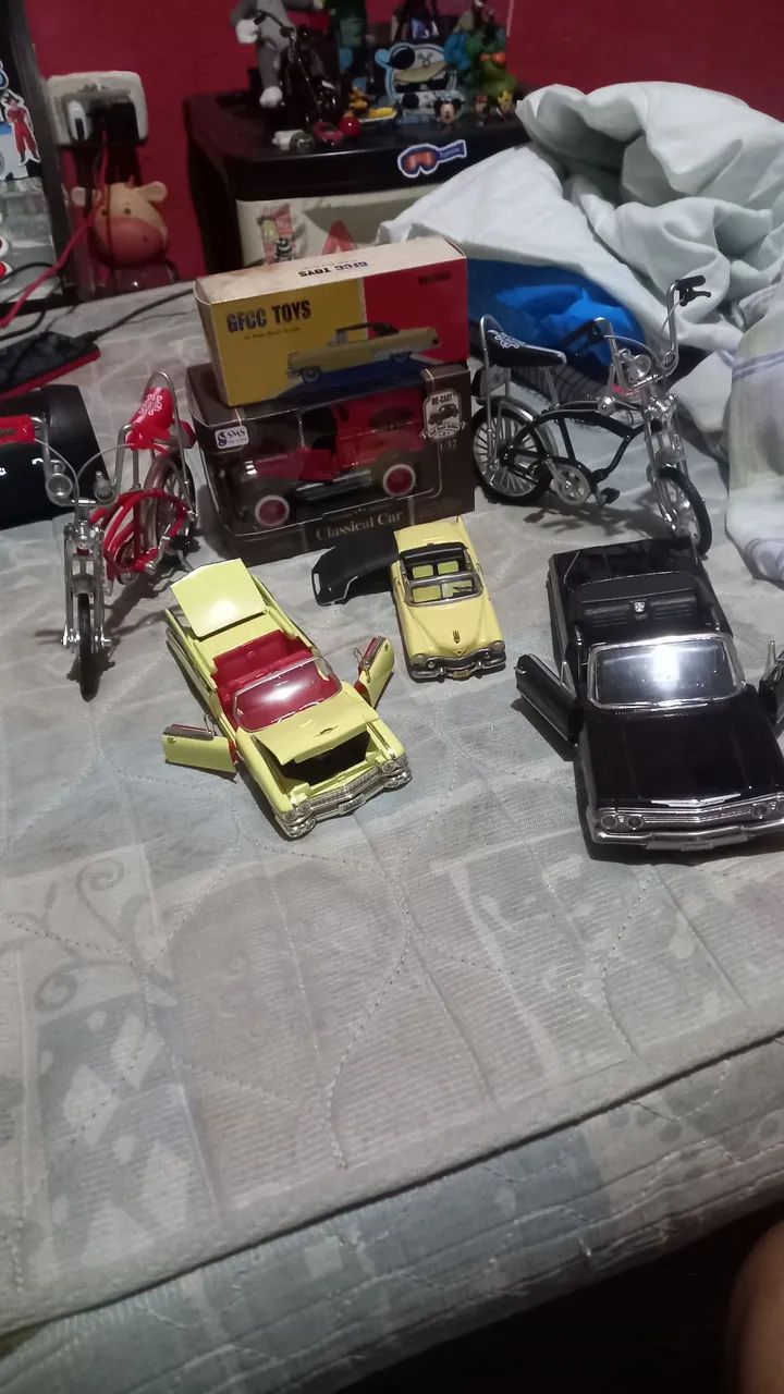 Retro collectible miniatures64276689412354120