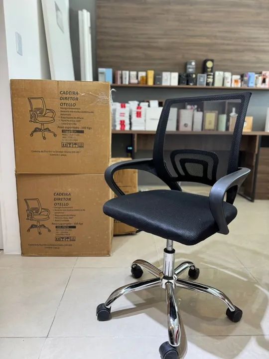 Cadeira de escritório giratória