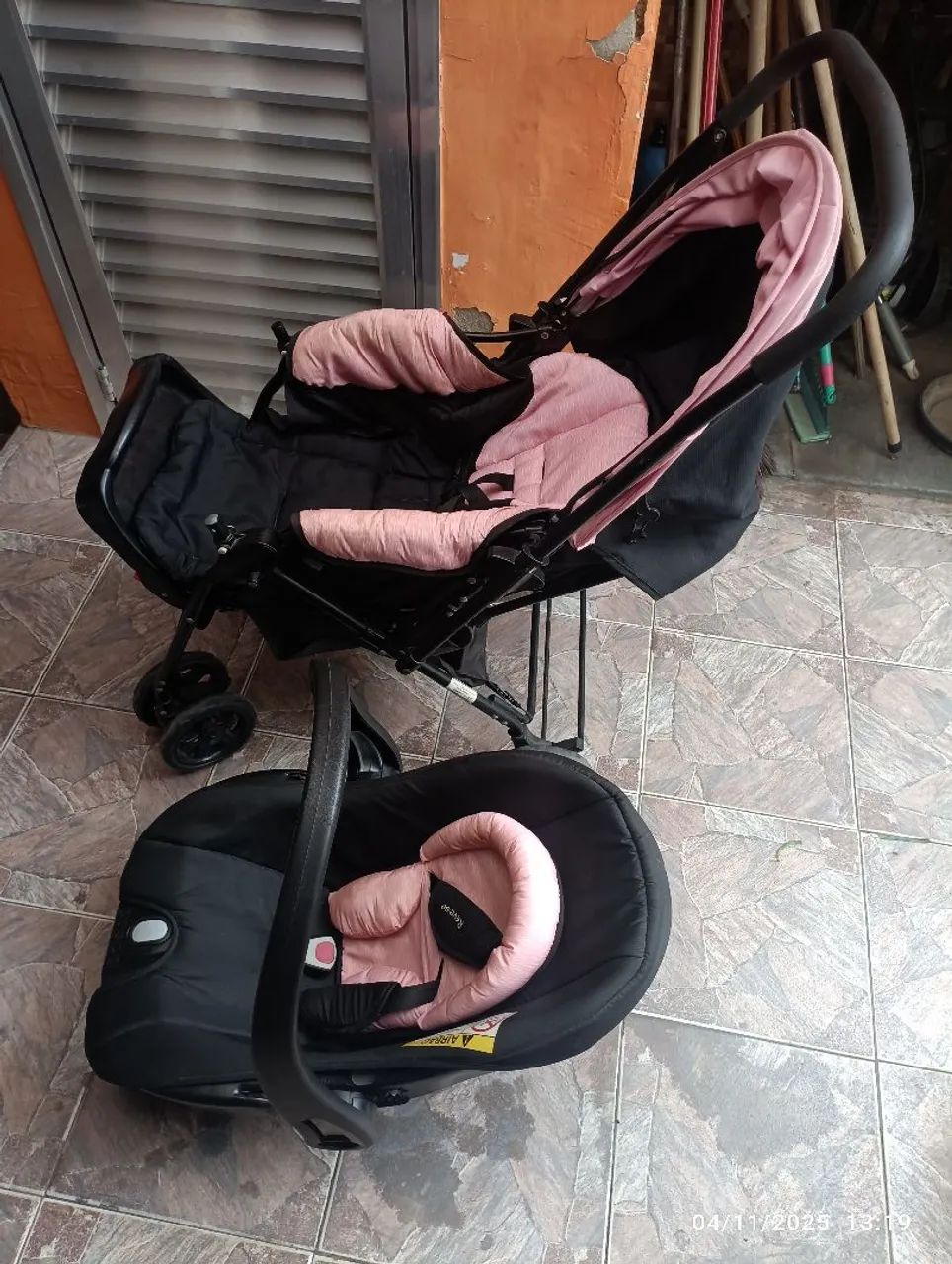 Complete baby stroller64520807923714124
