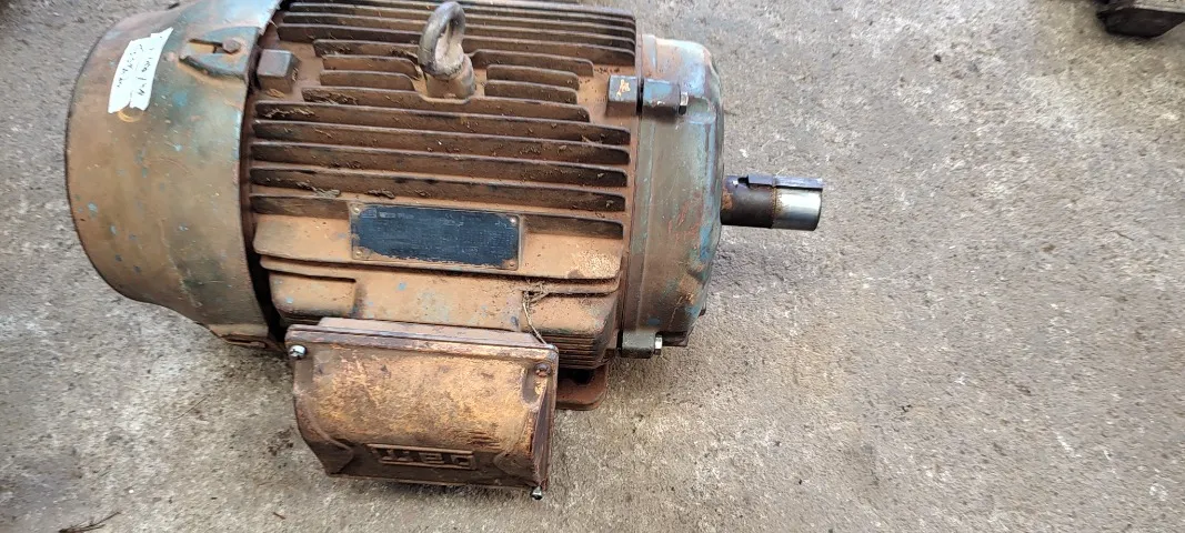 Vendo Motores 40 Cv Weg W22