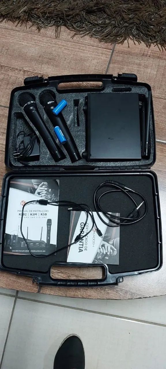 Microfone  sem fio com bateria recarregável 