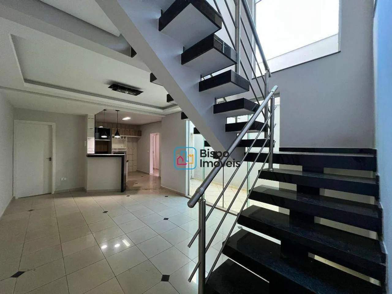 Casa com 3 dormitórios, 213 m² - venda por R$ 650.000 ou aluguel por R$ 3.514/mês - Parque