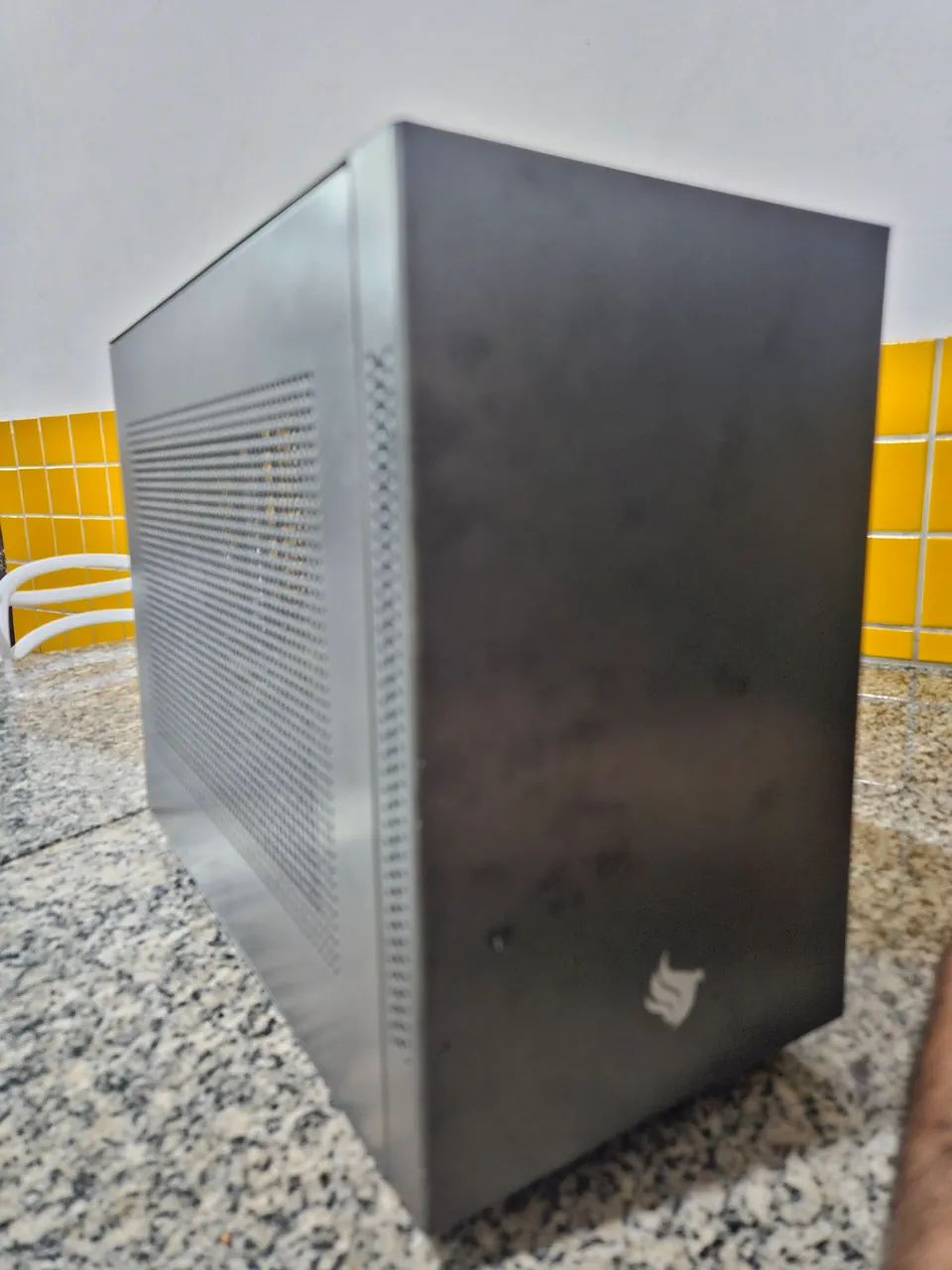 Gabinete Gamer Pichau HX100 - 7 meses de uso