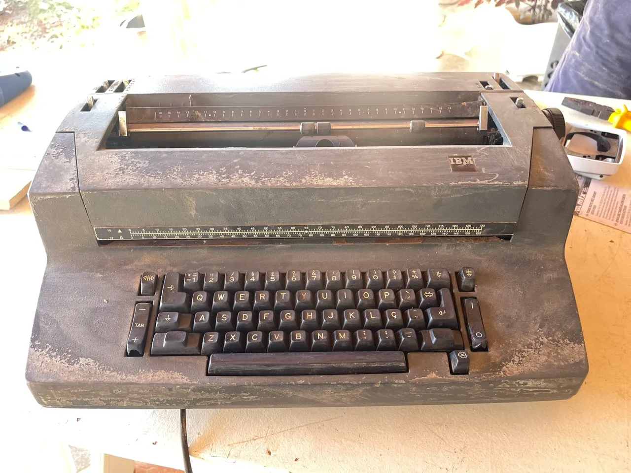 máquina de escrever IBM