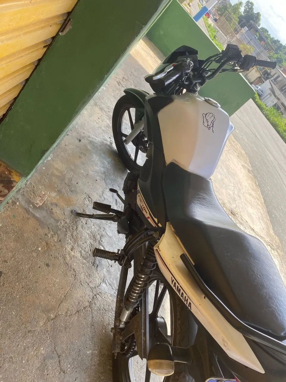 Yamaha 150 vendo  - Foto 3
