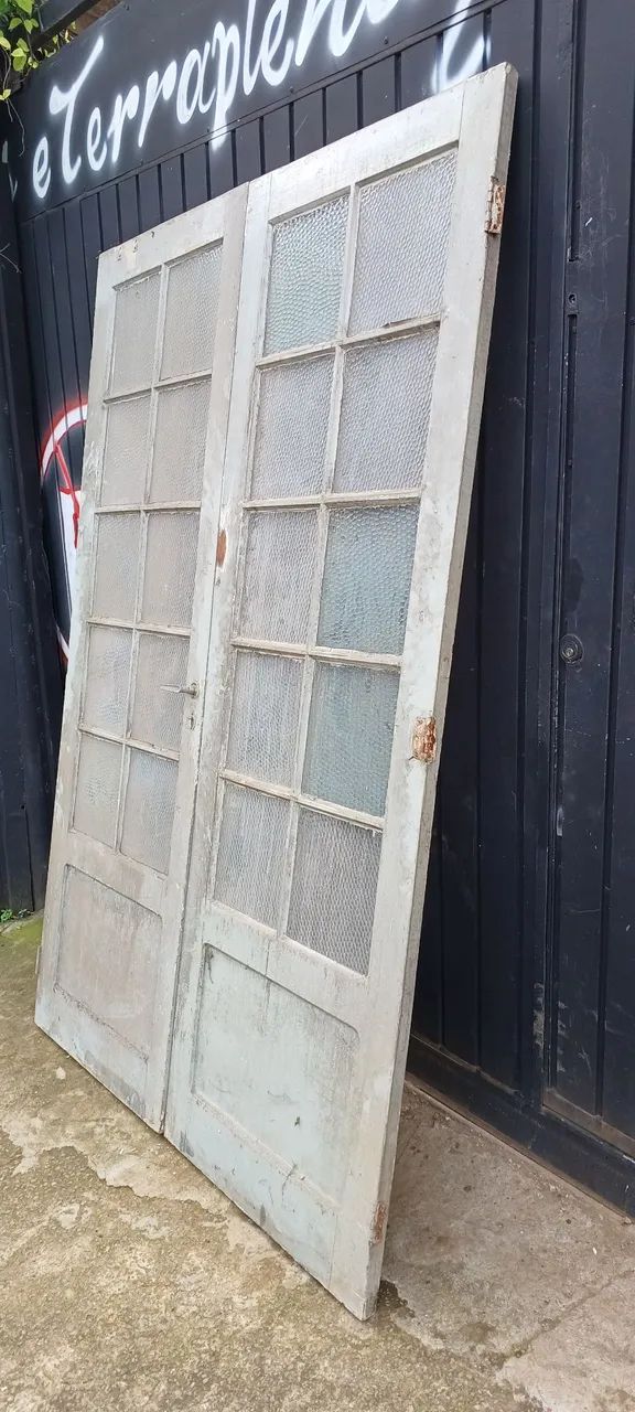 Folhas de Porta de madeira com vidro - 2 folhas ( SEM BATENTE ) - Foto 2