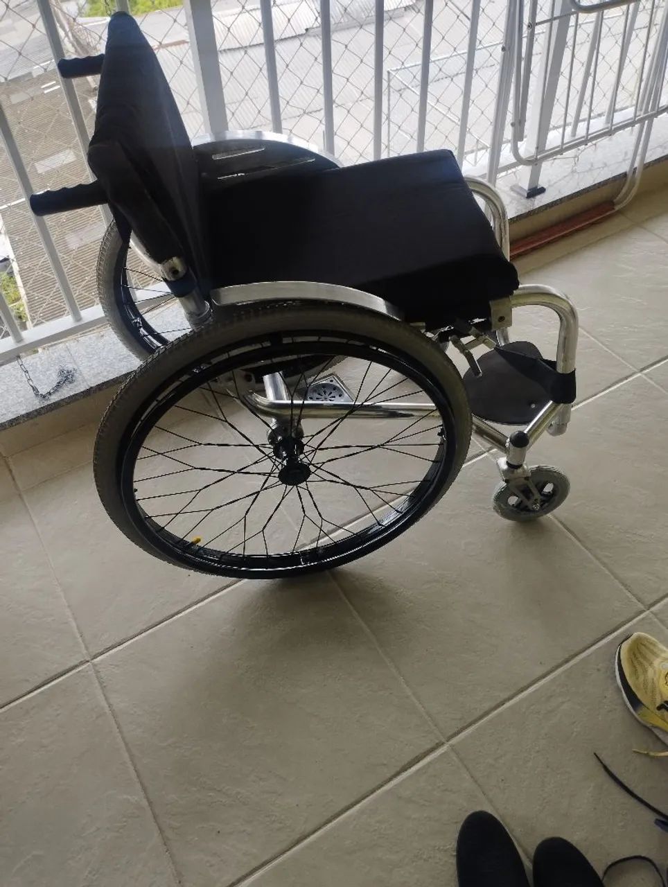 Cadeira de rodas em ótimo estado