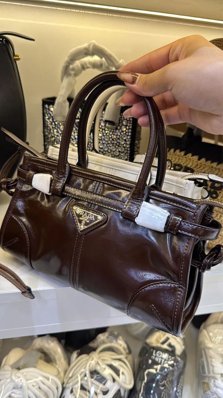 Prada bonnie mini tote bag marrom - Foto 3