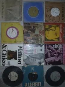 Disco de Vinil (COMPACTO) LOTE COM 12 UNIDADES - variados