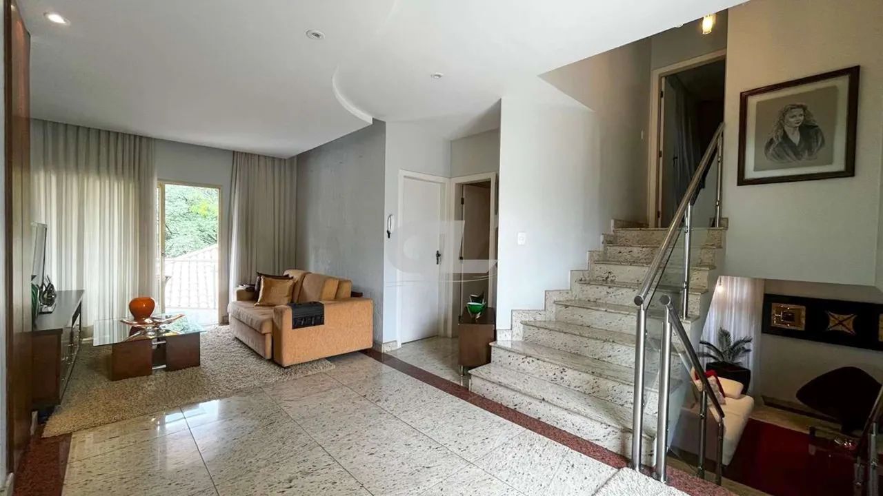 Casa, 4 quartos, 2 suites, 5 vagas - Foto 2