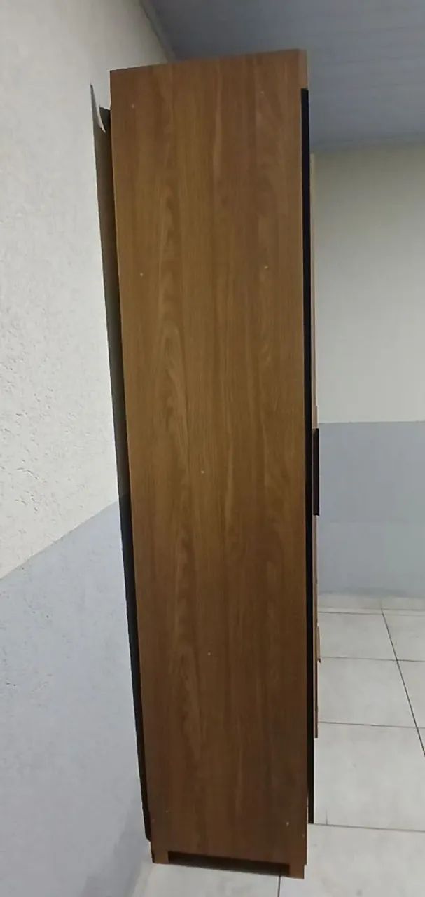 Guarda roupa 4 portas  - Foto 5