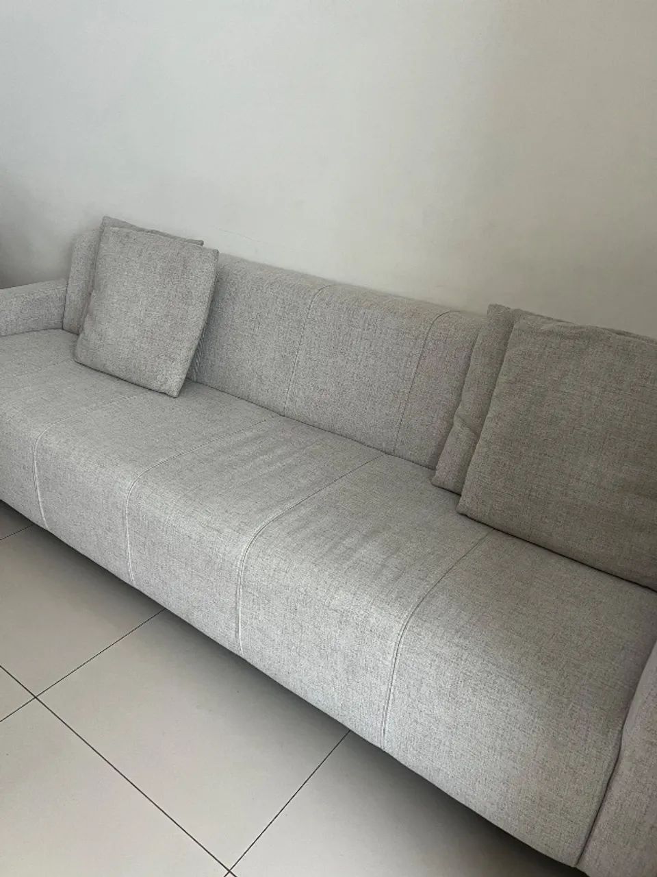 Sofá Maria Alice Decorações  - Foto 4