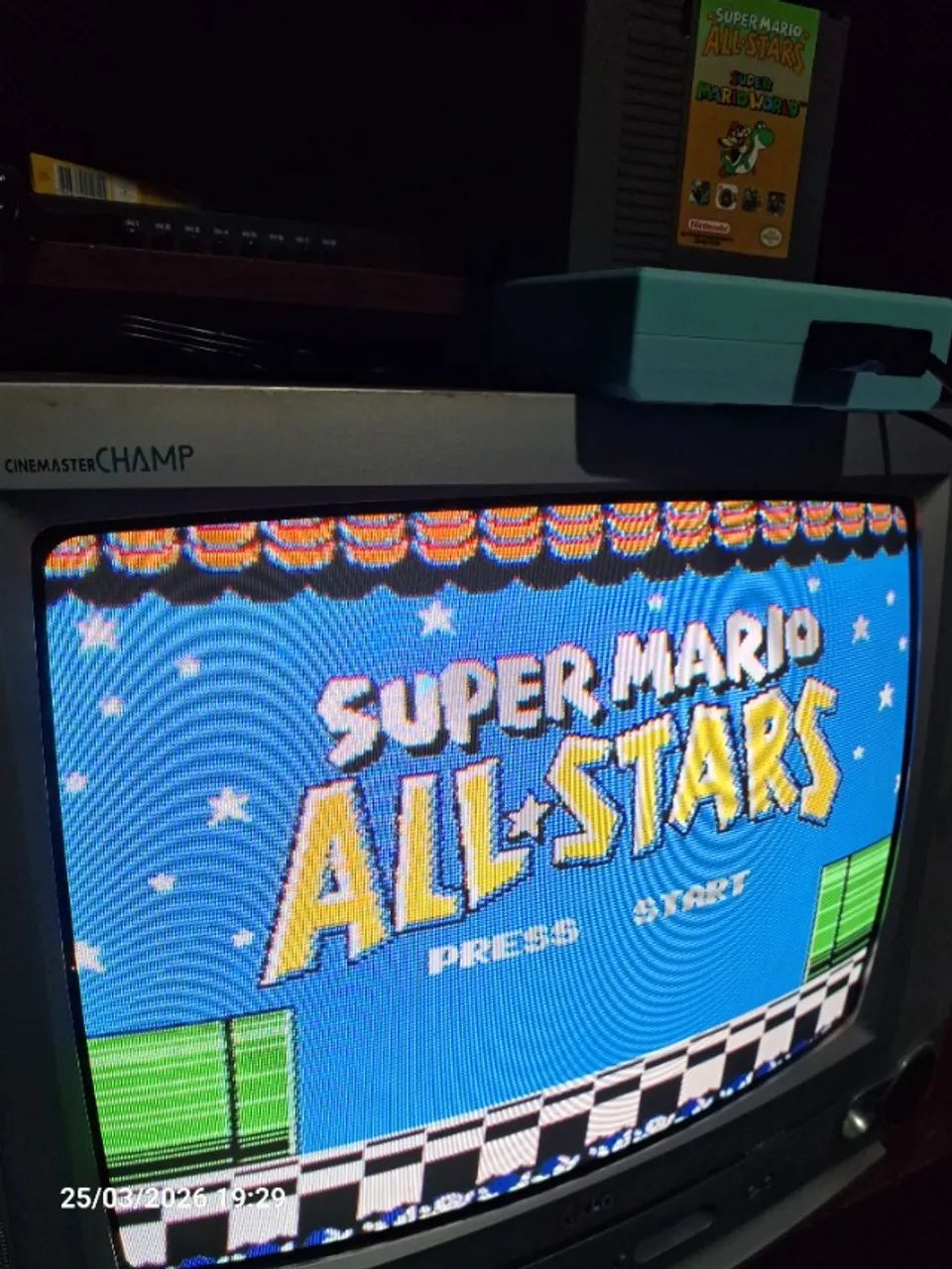 Console Hyperkin RetroN 1 AV - Foto 4