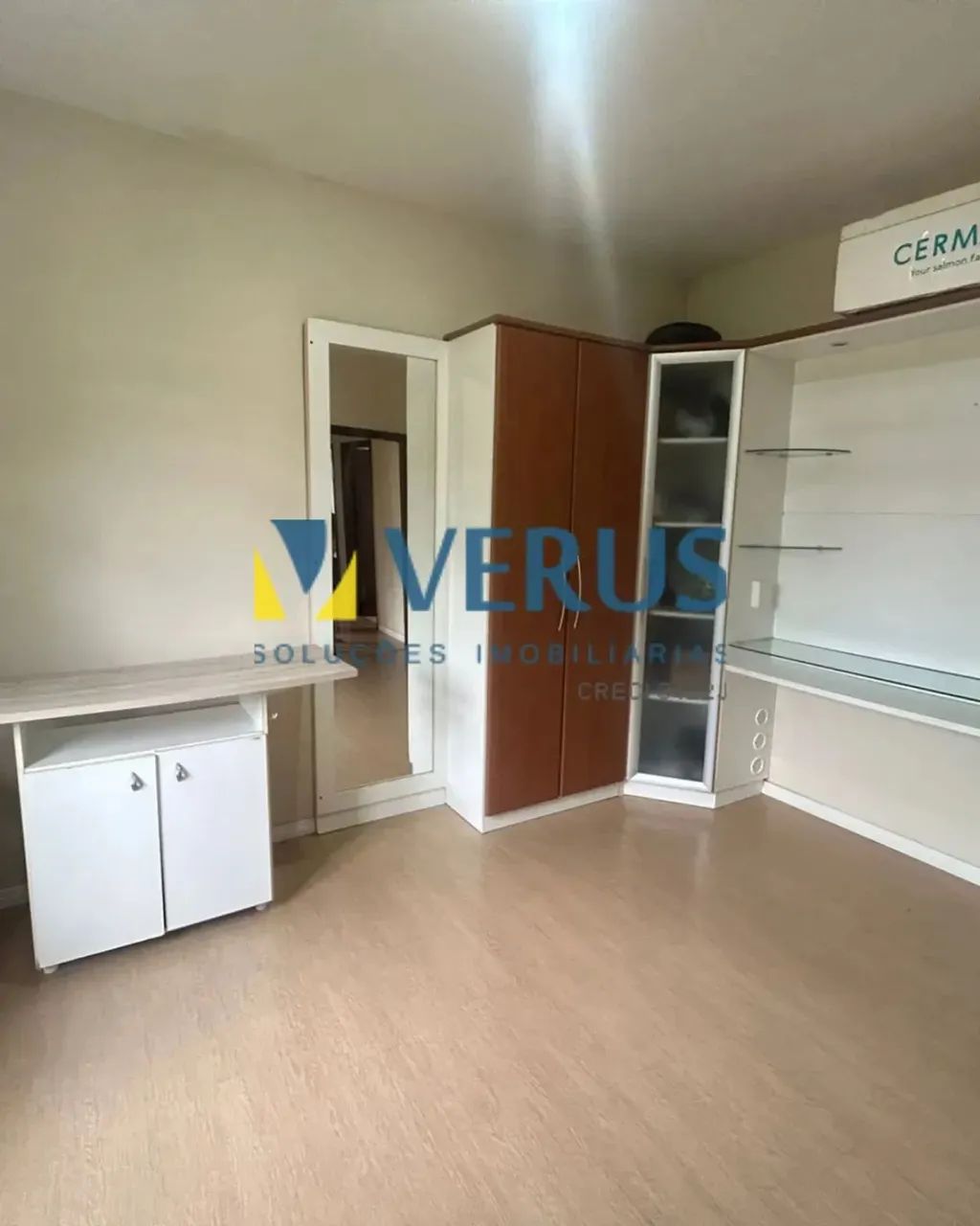 Casa com 03 Dormitórios Semi-mobiliada em Itajaí - Foto 4