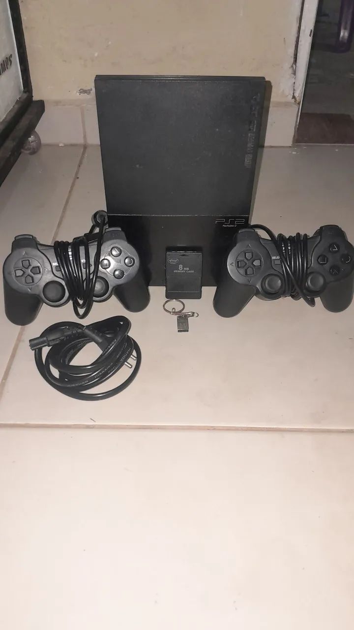 Ps2, 2 controles + memore card + 4 jogos 