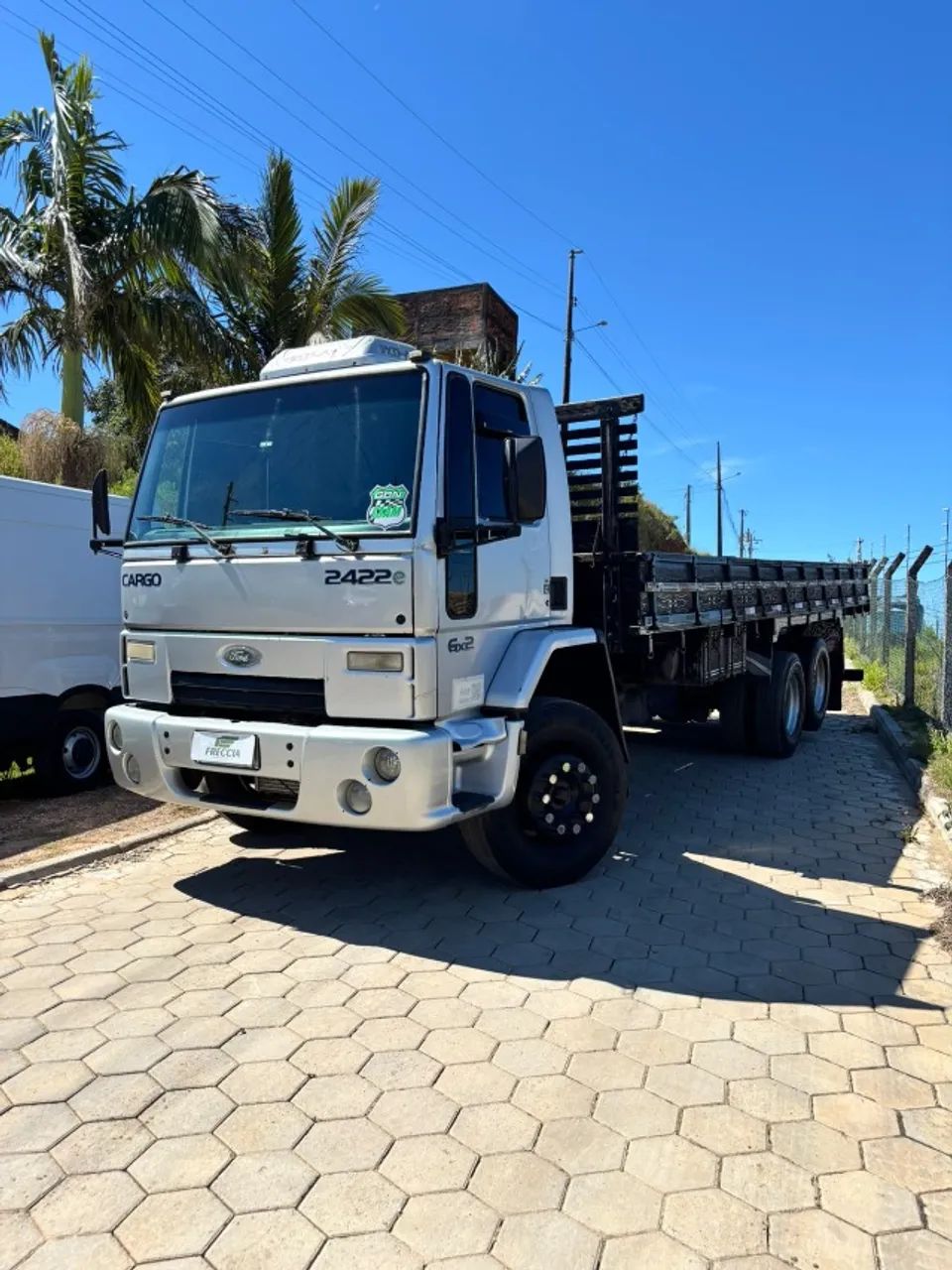 REPASSE Ford Cargo 2422 6x2 - Foto 4