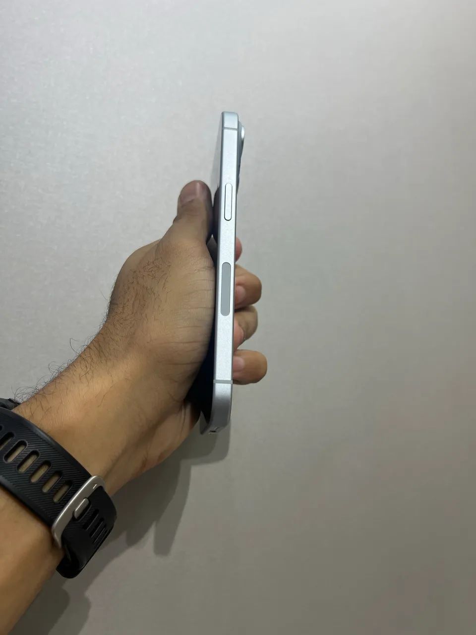     iPhone 15 Original - Foto 3