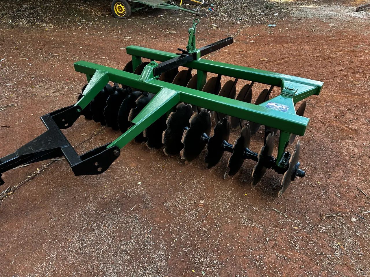 Grade Aniveladora 24 disco 