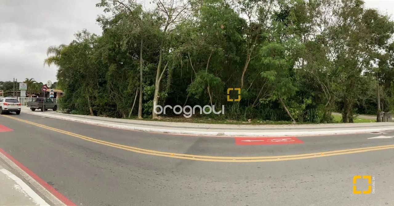 Terreno para venda no bairro Ratones, em Florianópolis - SC.