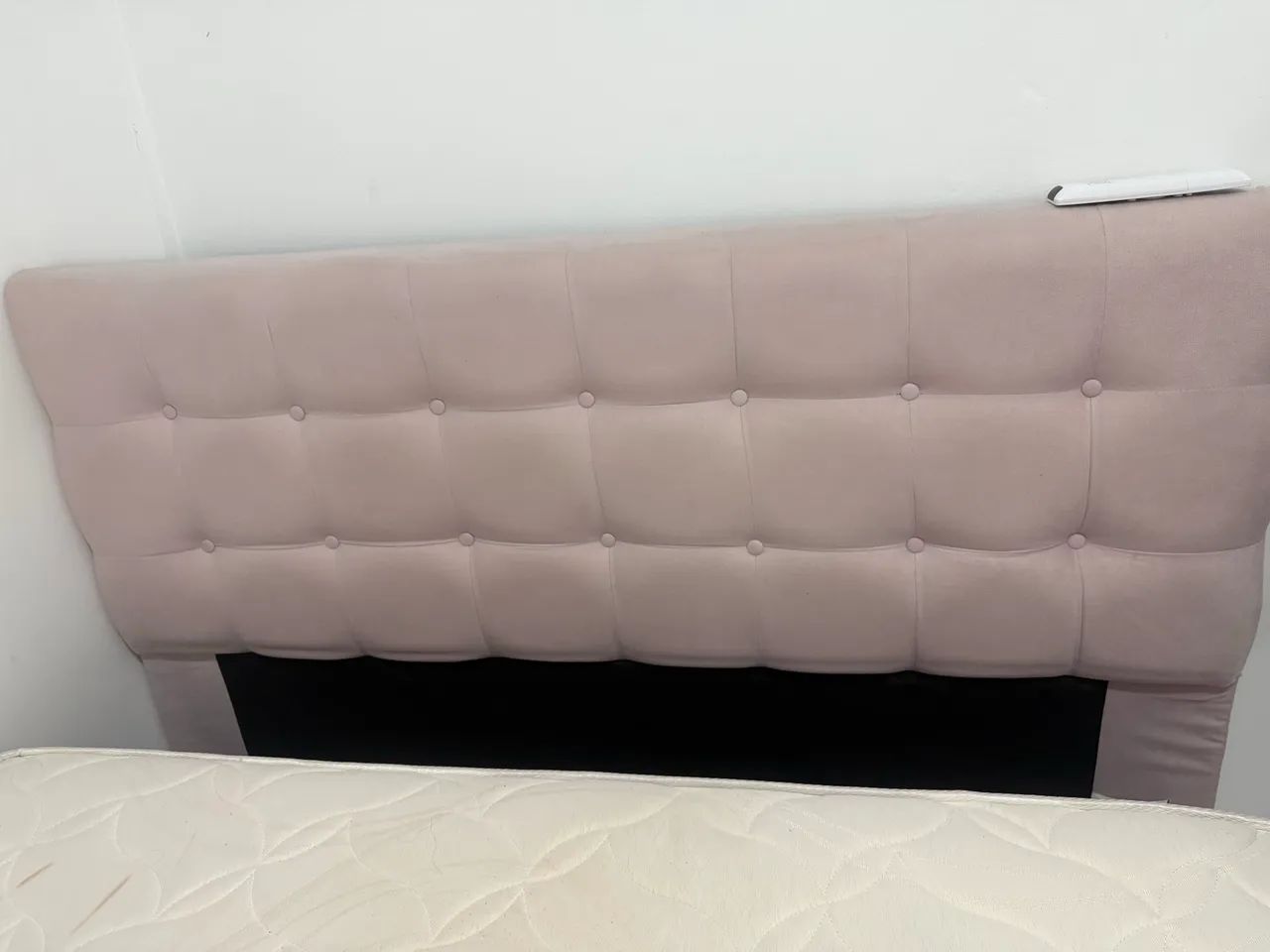 Cama Queen size , ventilador turbo Arno e espelho  - Foto 4