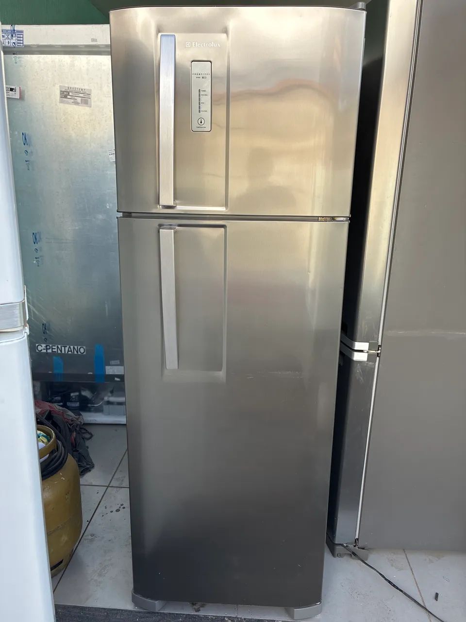 Geladeira Panasonic 