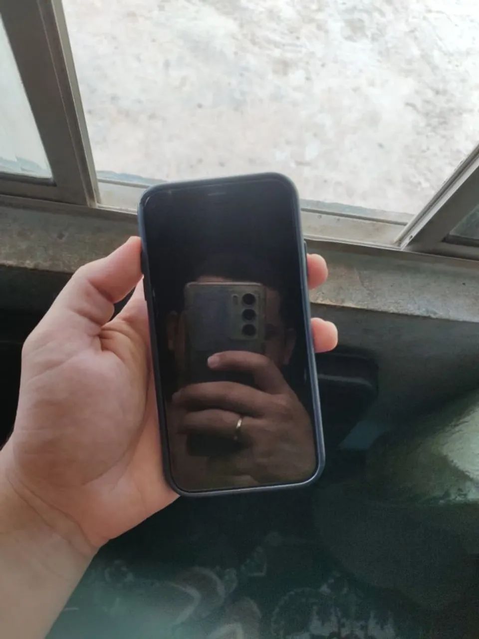 VENDO IPHONE XR EM PERFEITO + POWER BANK  - Foto 2