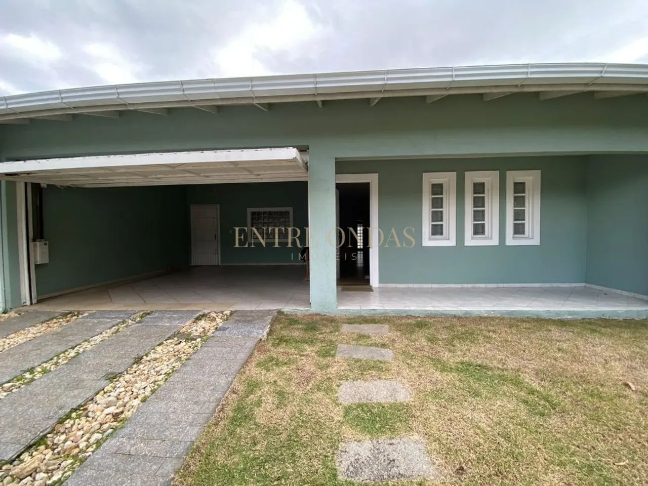Casa com 3 quartos no bairro Santa Mônica, Florianópolis - Foto 4
