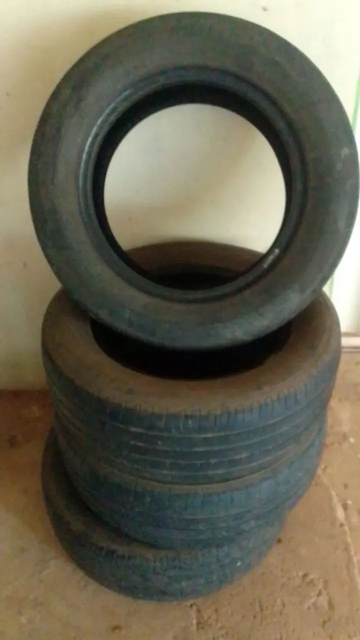 05 pneus usados bons, aro 195/65/15 - Foto 3