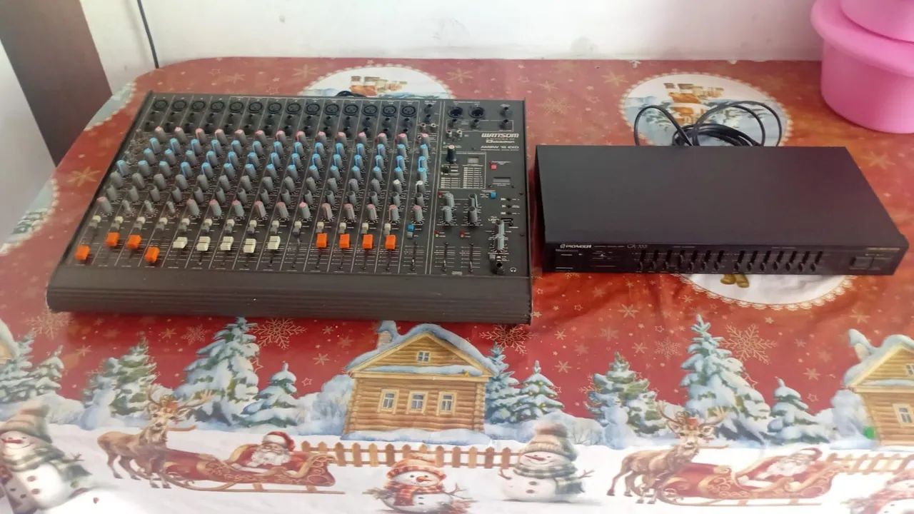 Mesa de som