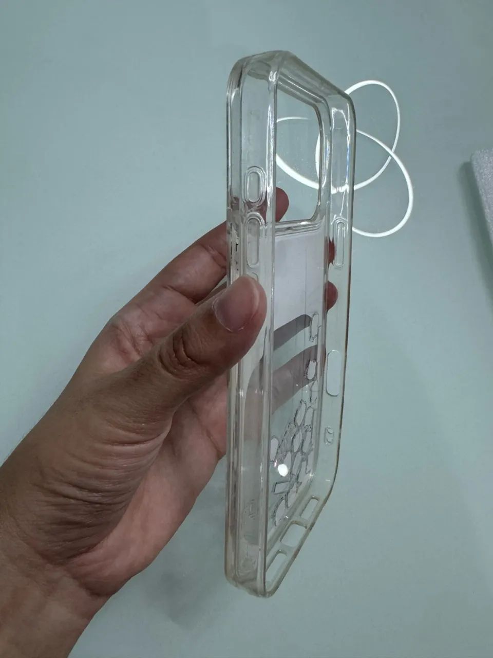 Capa Hello Kitty em movimento para IPhone 17 Pro Max - Foto 4