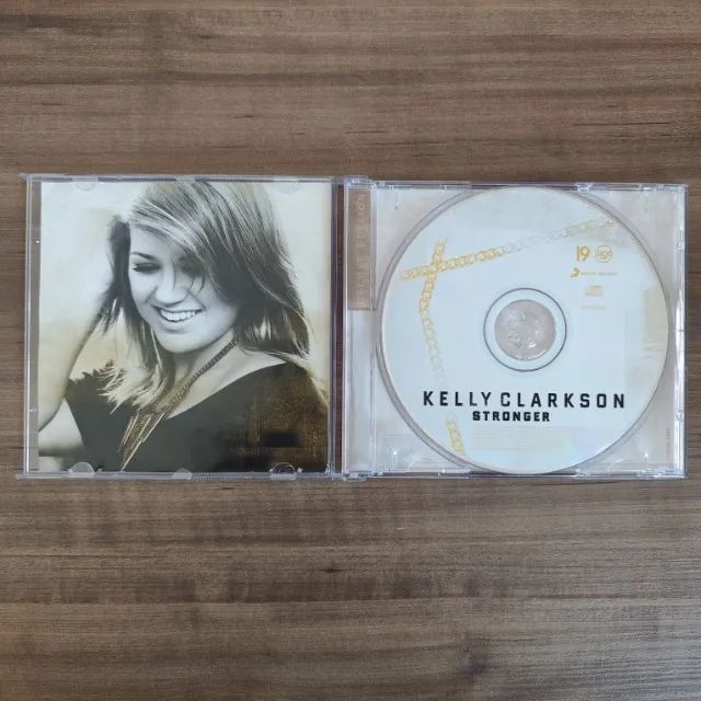CD Kelly Clarkson - Stronger (Deluxe Edition) - Foto 3